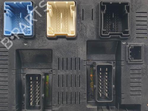 Fuse box PEUGEOT 307 (3A/C) 1.6 HDi 110 | BP24984435E1