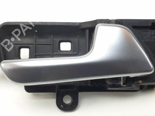 Used Front right interior door handle KIA SPORTAGE IV (QL, QLE) 1.6 CRDi (136 hp) 24627347