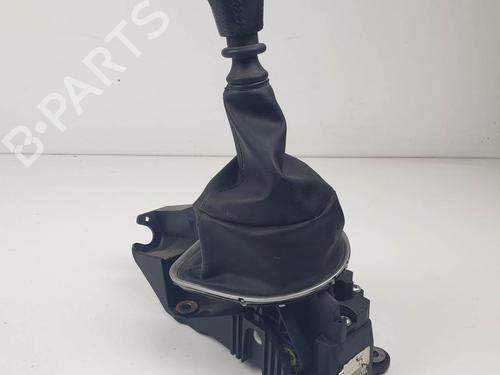 Used Gear lever Gear lever NISSAN X-TRAIL II (T31) 2.0 dCi 4x4 (173 hp) 12377386 12377386