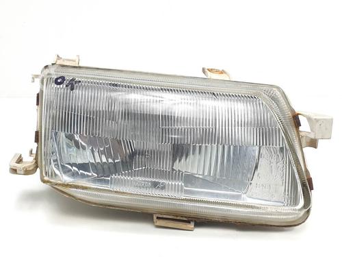 Used Right headlight Right headlight OPEL ASTRA F Hatchback (T92) 1.4 i (F08, M08, F68, M68) (60 hp) 28498965 28498965
