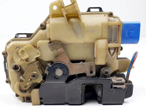 Front left lock SEAT IBIZA III (6L1) 1.4 TDI | BP17789151C98 