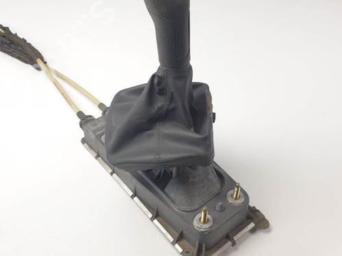 Used Gear lever VW POLO (9N_, 9A_) 1.4 16V (75 hp) 21800791