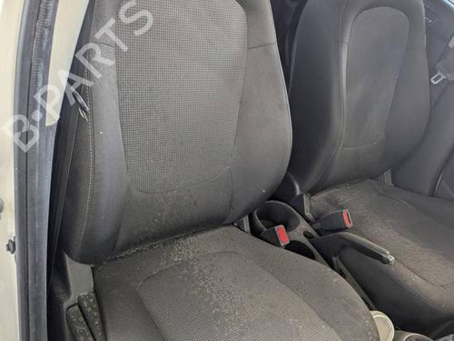 Right front window switch HYUNDAI i20 I (PB, PBT) 1.2 | BP37533377I26 - Image 12