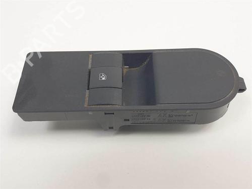 Used Right front window switch Right front window switch OPEL ZAFIRA / ZAFIRA FAMILY B (A05) 1.9 CDTI (M75) (120 hp) 10567754 10567754