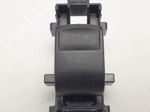 Used Right rear window switch Right rear window switch TOYOTA RAV 4 IV (_A4_) 2.5 Hybrid (AVA42_) (197 hp) 25144089 25144089