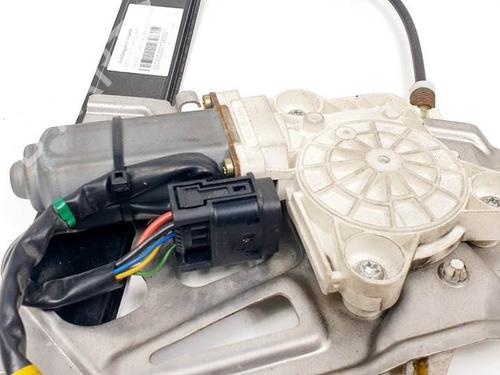 Rear left window mechanism MERCEDES-BENZ S-CLASS (W220) S 320 CDI (220.025, 220.125) | BP16697196C24 