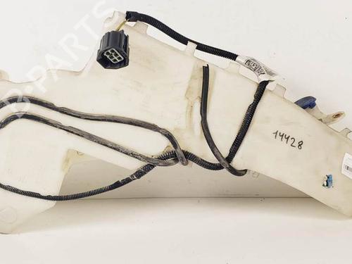 Used Windscreen washer tank Windscreen washer tank FORD FOCUS II (DA_, HCP, DP) 1.8 TDCi (115 hp) 18052128 18052128