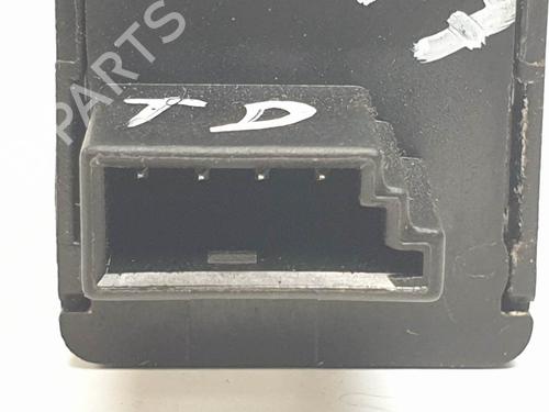 Right rear window switch BMW X3 (E83) 2.0 d | BP28065534I28 - Image 3