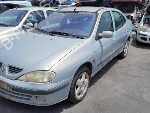 Brugte RENAULT MEGANE I Classic (LA0/1_) 1.6 16V (LA00, LA04, LA0B, LA11, LA16, LA19, LA1J, LA1K,... 4756831
