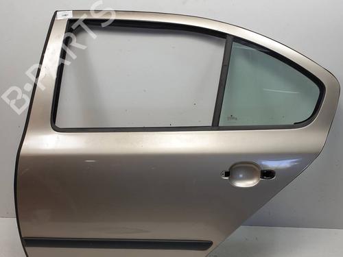 Used Left rear door Left rear door 37237453 37237453