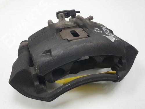 Used Left front brake caliper MERCEDES-BENZ VITO Van (W638) 110 CDI 2.2 (638.094) (102 hp) 11570820