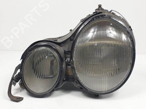 Used Left headlight Left headlight MERCEDES-BENZ E-CLASS (W210) E 300 D (210.020) (136 hp) 12370248 12370248