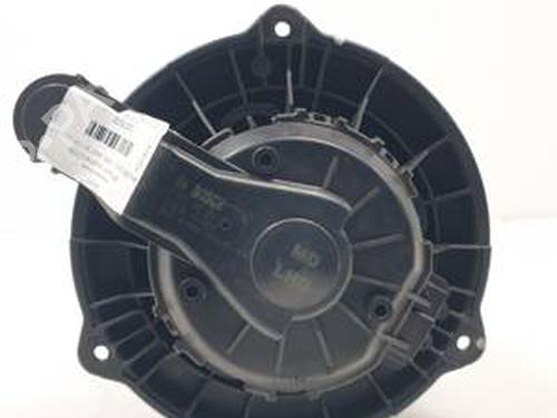 Heater blower motor KIA CEE'D (JD) 1.4 CRDi 90 | BP31327826M62