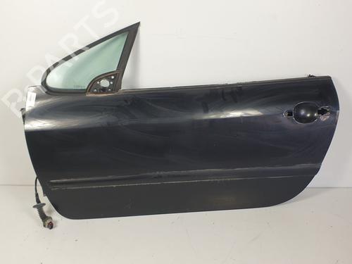 Used Left front door PEUGEOT 307 CC (3B) 2.0 HDi 135 (136 hp) 12356024