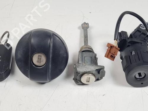 Used Electronic module Electronic module PEUGEOT 208 I (CA_, CC_) 1.2 PureTech 82 (82 hp) 29696813 29696813