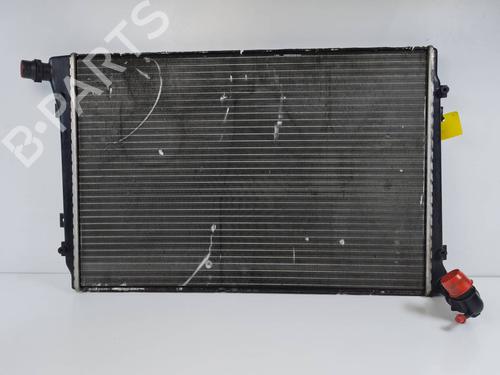 Used Water radiator Water radiator 38034357 38034357