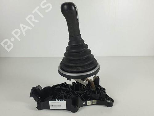 Used Gear lever Gear lever FORD FIESTA V (JH_, JD_) 1.4 TDCi (68 hp) 13659881 13659881