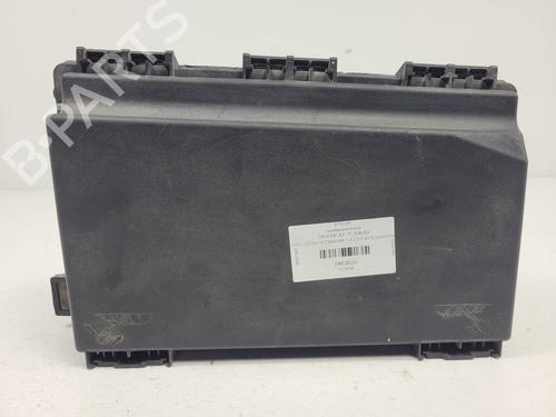 Used Fuse box Fuse box OPEL ASTRA H Estate (A04) 1.3 CDTI (L35) (90 hp) 34517653 34517653