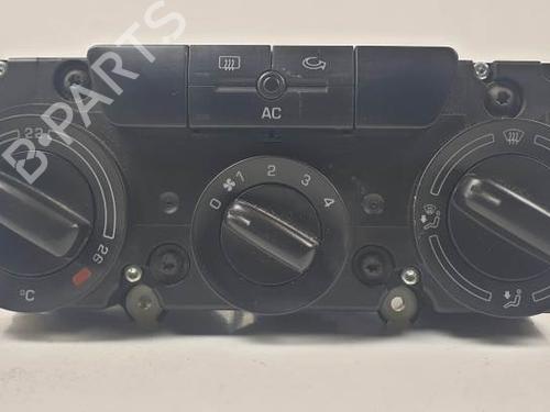 Used Climate control SKODA OCTAVIA II (1Z3) 1.9 TDI (105 hp) 25140313