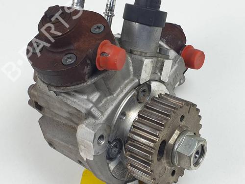 Used Injection pump Injection pump LAND ROVER DISCOVERY IV (L319) 3.0 SDV6 4x4 (256 hp) 30166842 30166842