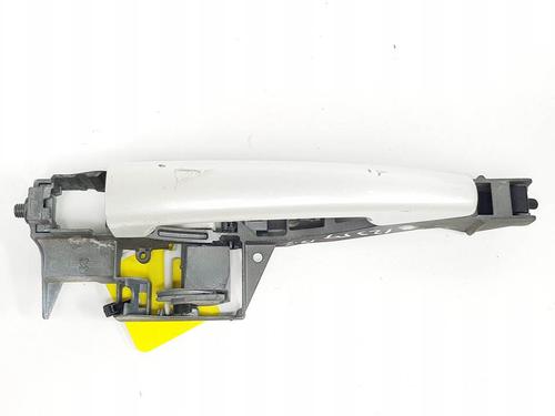 Used Front left exterior door handle Front left exterior door handle PEUGEOT 3008 I MPV (0U_) 1.6 HDi (112 hp) 15838781 15838781