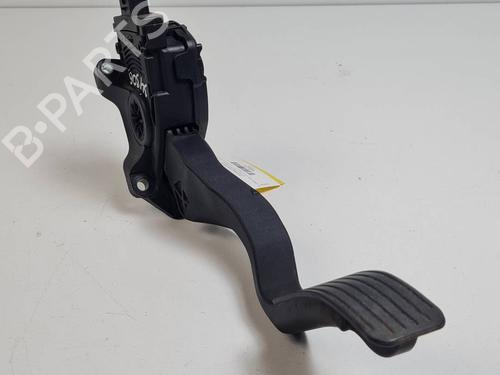 Used Pedal Pedal 37230136 37230136