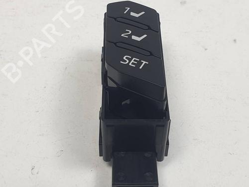 other-toyota-rav-4-v-_a5_-_h5_-2018-34517462 main image