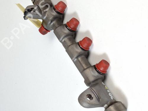 Used Injection rail Injection rail 39169794 39169794