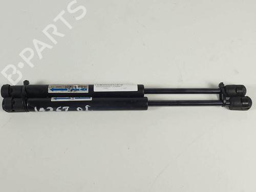 Used Tailgate lift support Tailgate lift support BMW 5 (E60) 520 d (163 hp) 17837929 17837929