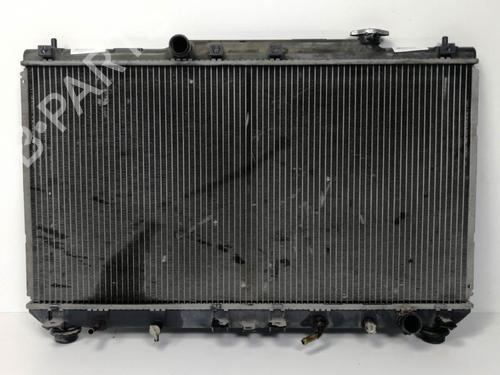 Used Water radiator Water radiator TOYOTA CAMRY (_V1_) 2.2 (SXV10_, SXV10R) (136 hp) 6860752 6860752