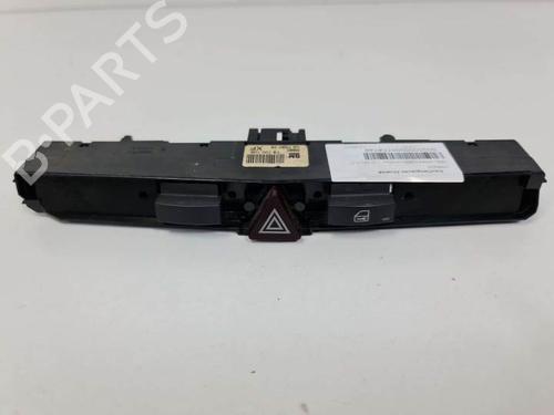 Used Warning switch OPEL ASTRA H (A04) 1.4 (L48) (90 hp) 6849597