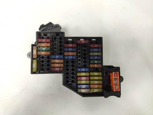 Used Fuse box Fuse box VW TOUAREG (7LA, 7L6, 7L7) 2.5 R5 TDI (174 hp) 8910035 8910035