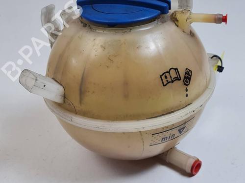 Used Expansion tank Expansion tank 37257873 37257873