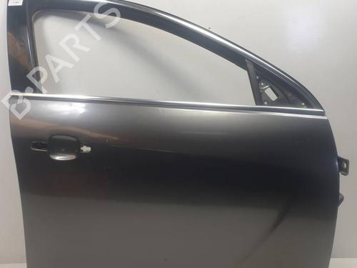 Used Right front door Right front door 37413640 37413640