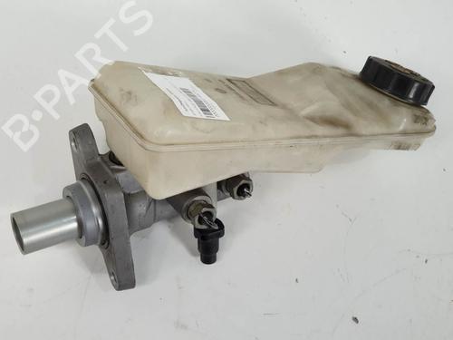 Used Brake master cylinder Brake master cylinder 6844829 6844829