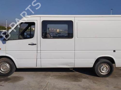 Front wiper motor MERCEDES-BENZ SPRINTER 2-t Van (B901, B902) 208 CDI (901.661, 901.662, 902.661, 902.662) | BP7013191M29 