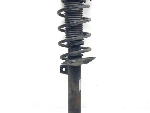 right-front-shock-absorber-vw-golf-vi-5k1-2008-2009-2010-2011-2012-2013-2014-30191144 main image