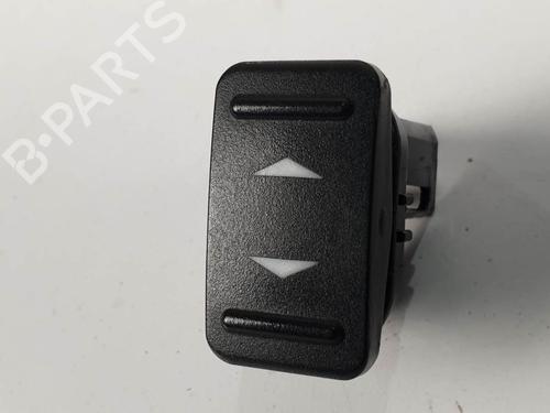 Used Right front window switch Right front window switch FORD MONDEO IV (BA7) 2.0 TDCi (140 hp) 6843858 6843858