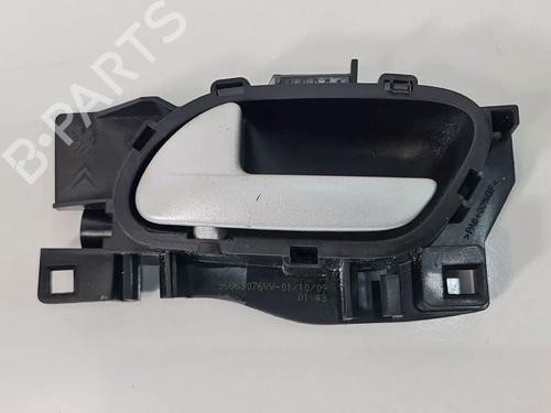 Used Front left interior door handle PEUGEOT PARTNER Box Body/MPV 1.6 HDi / BlueHDi 75 (75 hp) 7001540