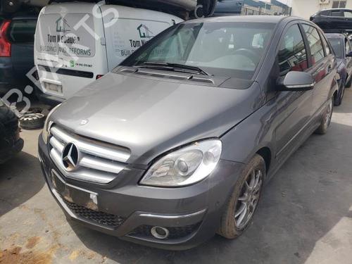 Left front fog light MERCEDES-BENZ B-CLASS Sports Tourer (W245) B 200 CDI (245.208) | BP25752422C30 