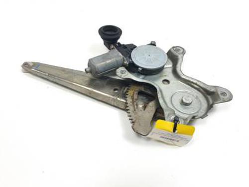 Rudehejsemekanisme Højre bagtil LEXUS IS II (_E2_) 220d (ALE20) (177 hp) 30525031