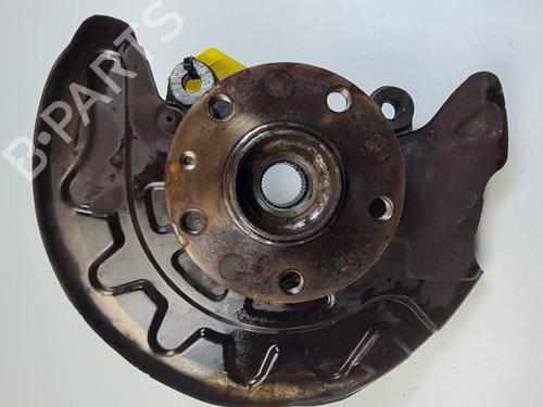 Used Right front steering knuckle Right front steering knuckle VW GOLF VII Variant (BA5, BV5) 1.6 TDI (105 hp) 35749713 35749713