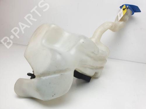 Used Windscreen washer tank VW NEW BEETLE Convertible (1Y7) 2.0 (115 hp) 26203754