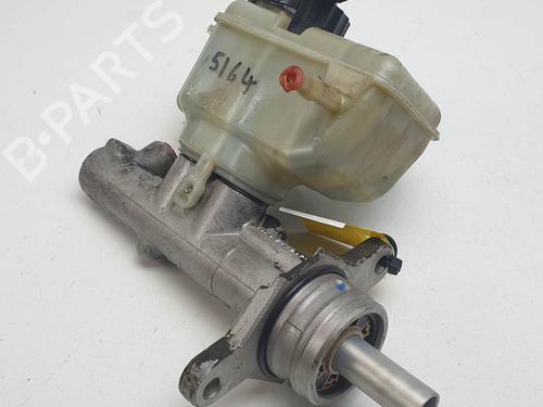 Used Brake master cylinder Brake master cylinder SEAT TOLEDO III (5P2) 1.6 (102 hp) 25117684 25117684