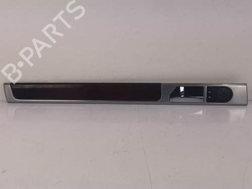 Used Rear left interior door handle Rear left interior door handle VW TOUAREG (7LA, 7L6, 7L7) 2.5 R5 TDI (174 hp) 6844055 6844055