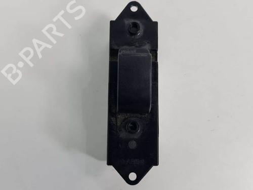 Used Right rear window switch MITSUBISHI PAJERO III (V7_W, V6_W) 3.2 Di-D (V68W) (160 hp) 6851393