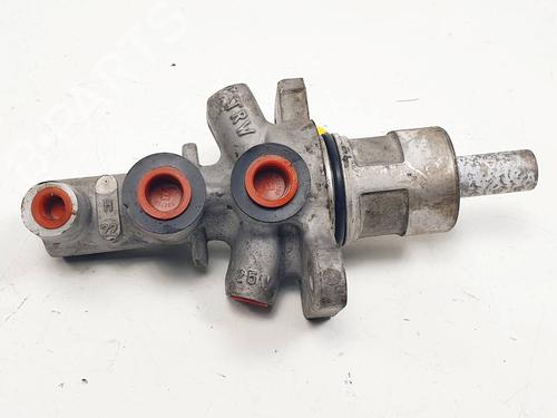 Brake master cylinder BMW X5 (E53) 3.0 d | BP29989674M77 