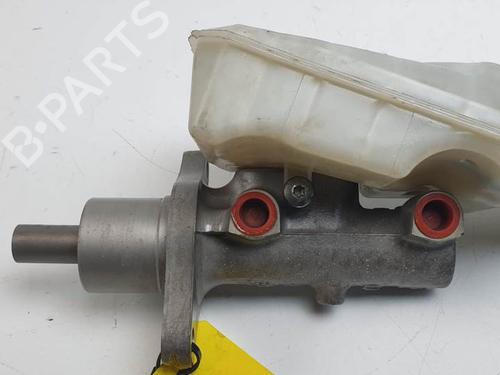 Brake master cylinder FORD FOCUS II (DA_, HCP, DP) 1.6 TDCi | BP24931126M77 