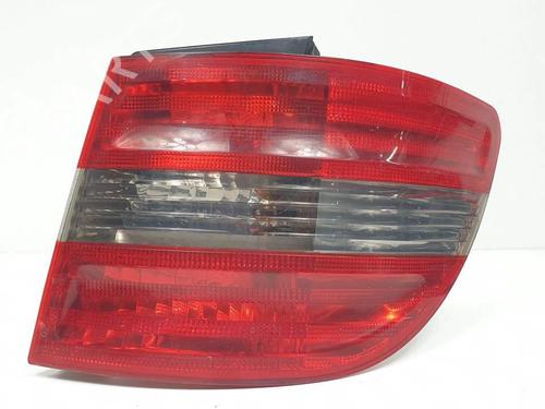Used Right taillight Right taillight 18906899 18906899