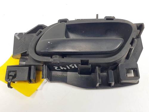 Used Front left interior door handle Front left interior door handle PEUGEOT EXPERT Van (VF3A_, VF3U_, VF3X_) 1.6 HDi 90 16V (90 hp) 24932615 24932615